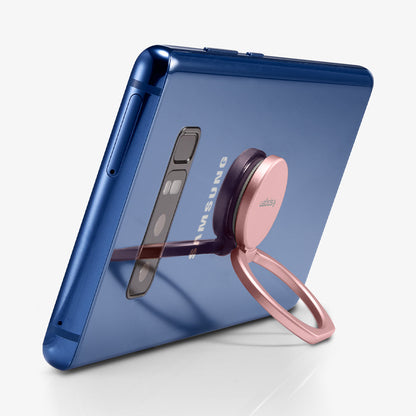 000SR24436 - Style Ring 360 in rose gold showing the phone propped up by ring attached