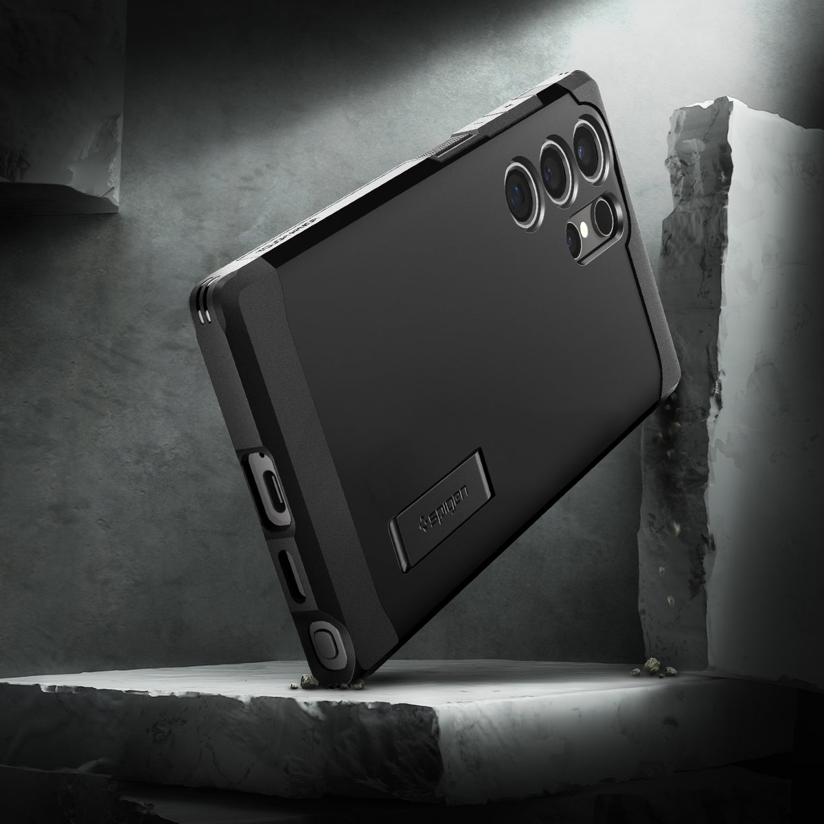 ACS07300 - Galaxy S24 Ultra Case Tough Armor in Black showing the back, partial side and bottom